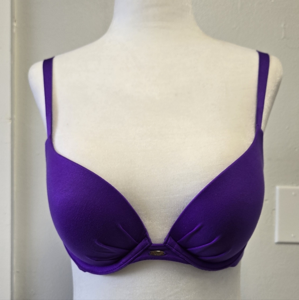 Victoria's Secret Purple Plunge Push Up Bra